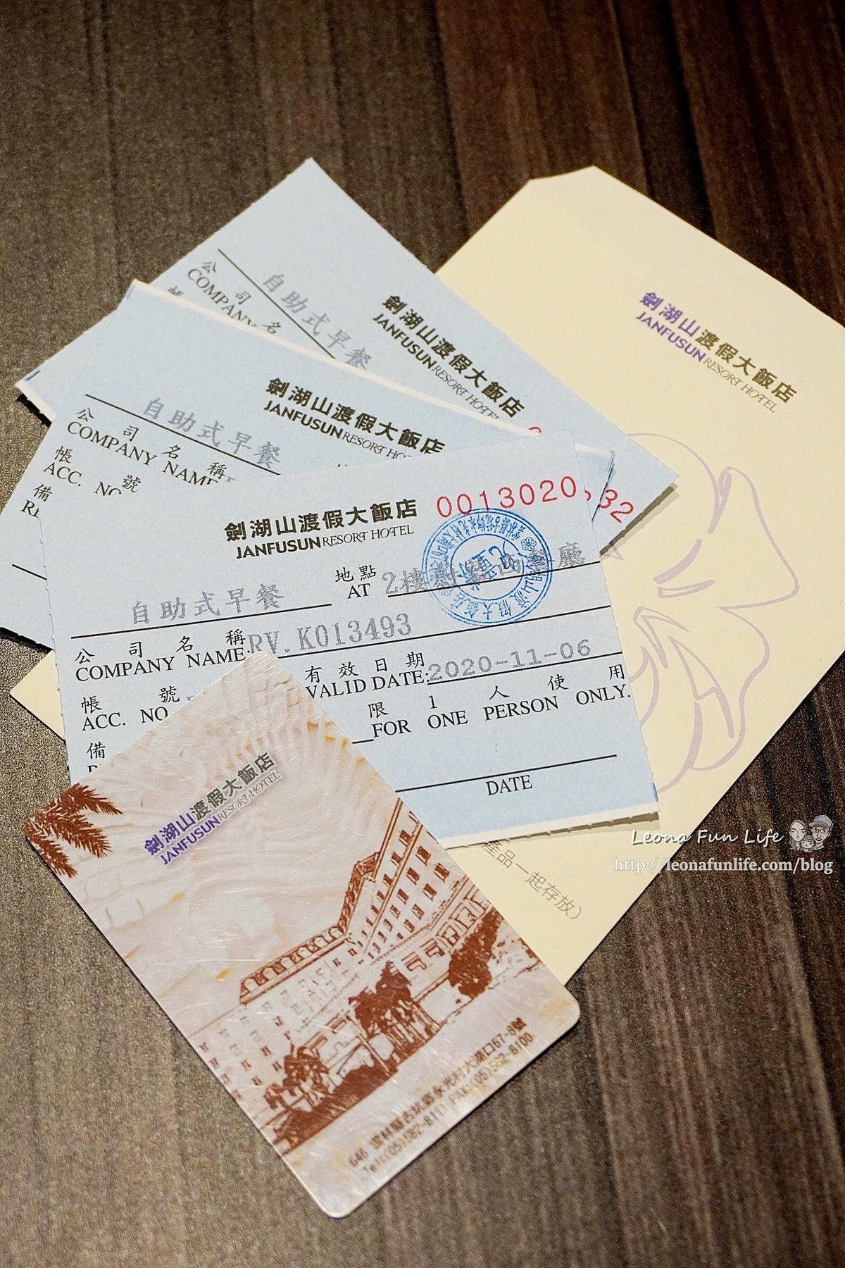 20251027_-413 20251027_-413