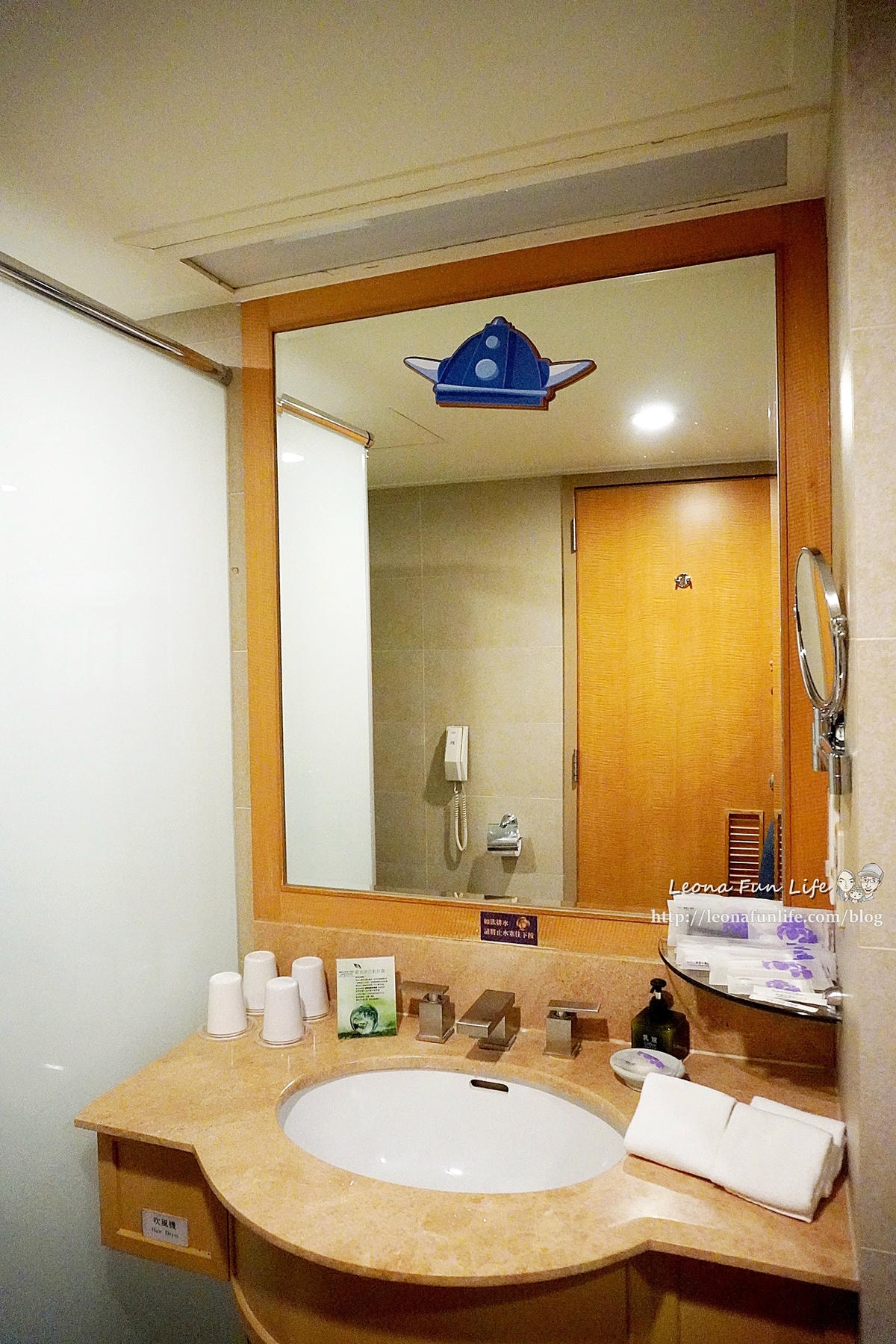 20251027_-414 20251027_-414