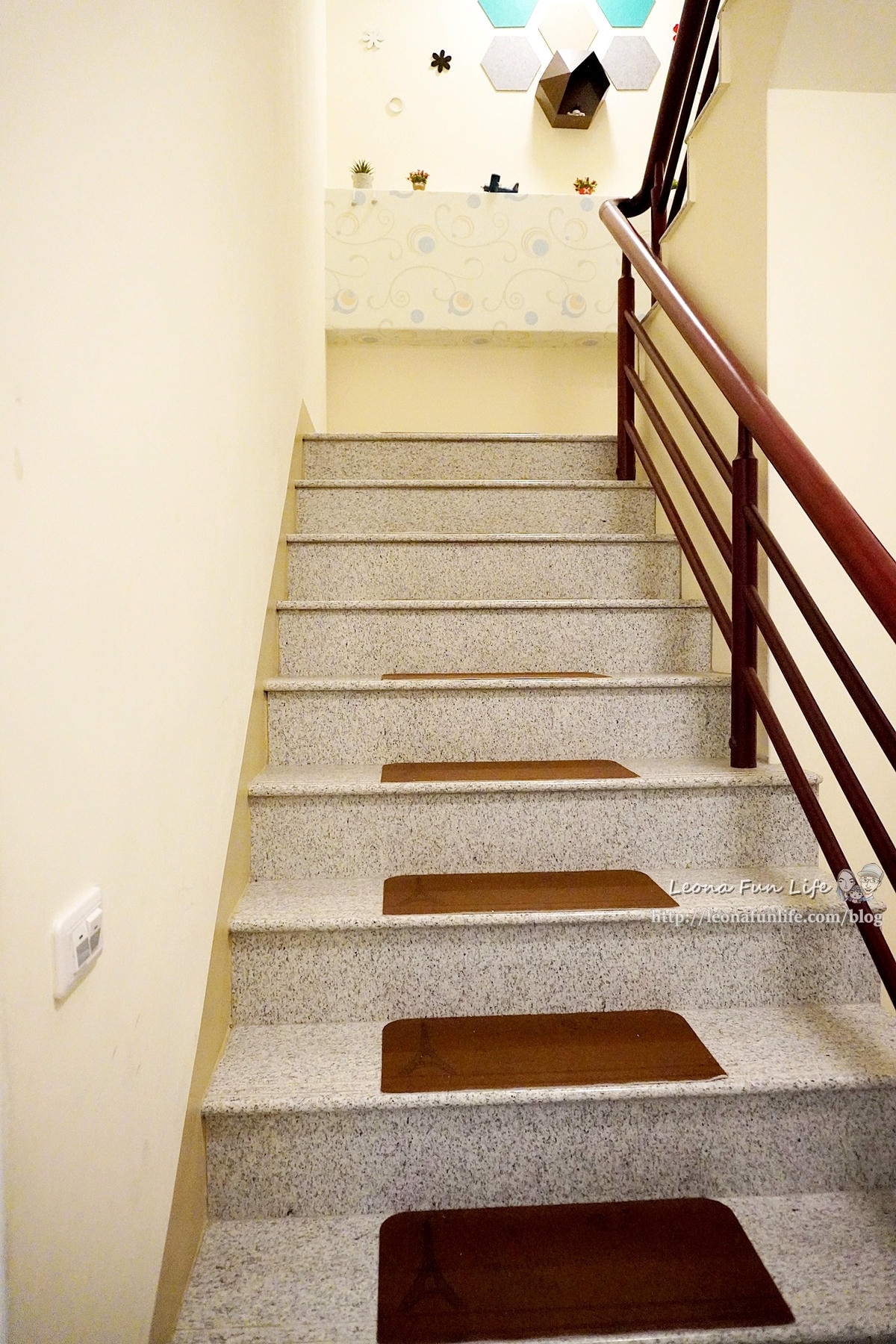 20251027_-435 20251027_-435