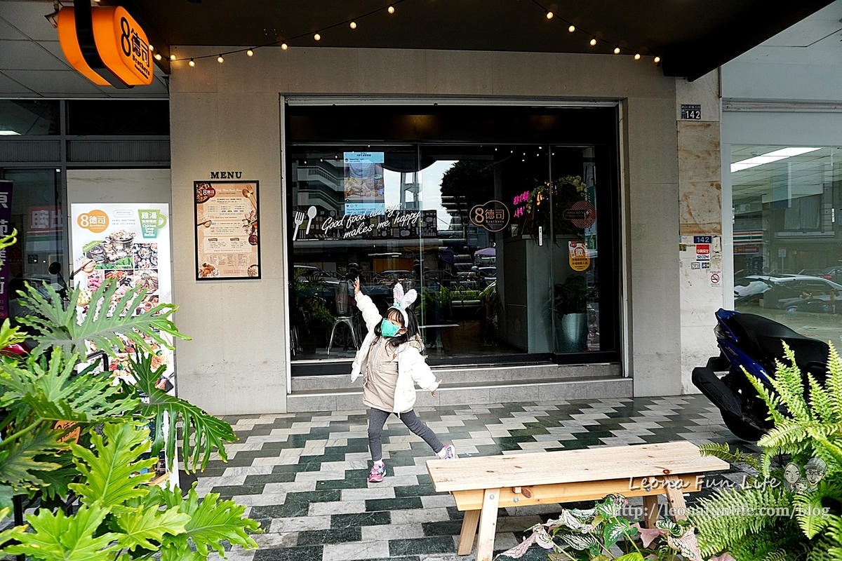20251027_-174 20251027_-174
