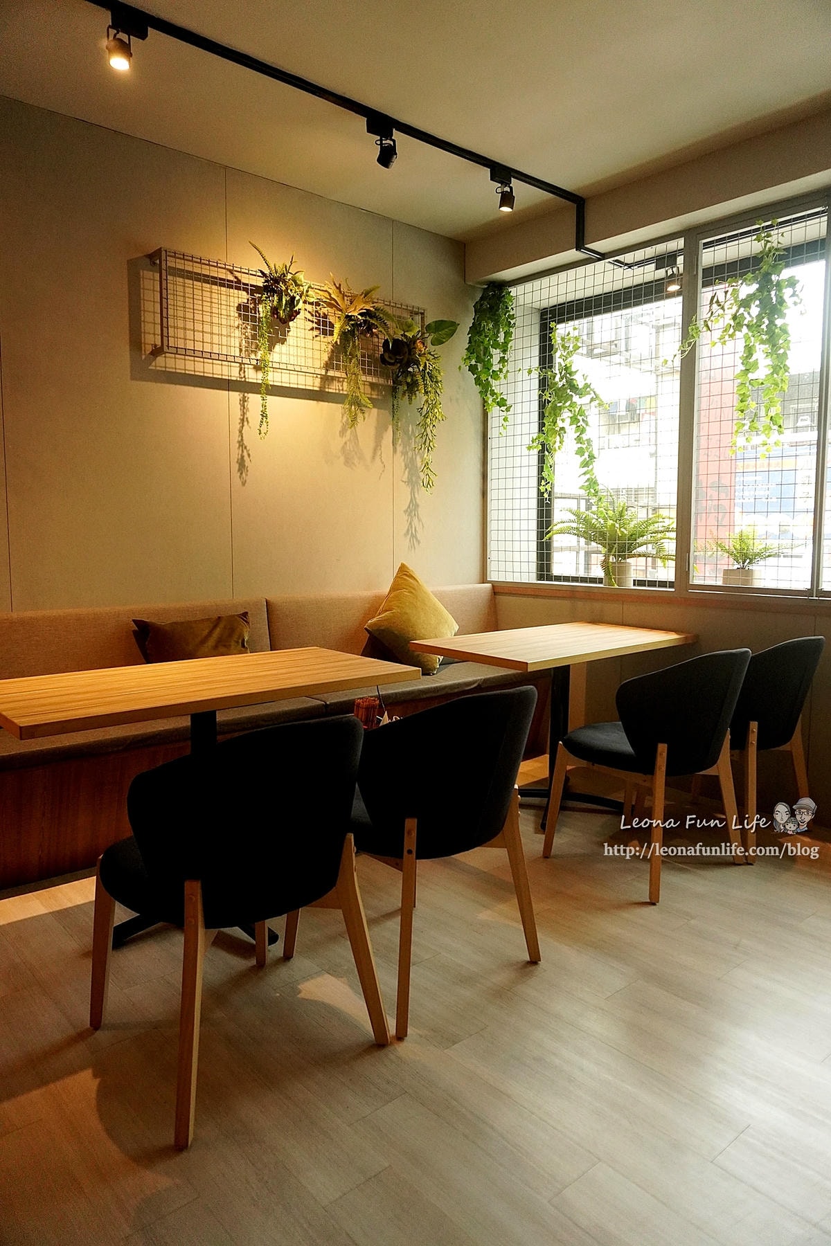 20251027_-282 20251027_-282