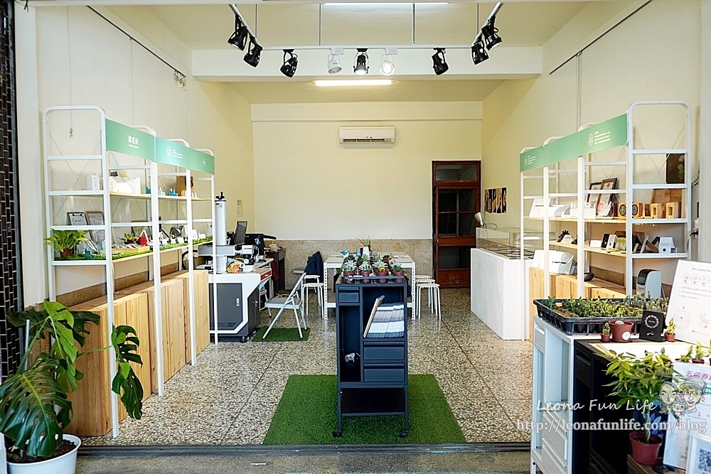 20251027_-7 20251027_-7