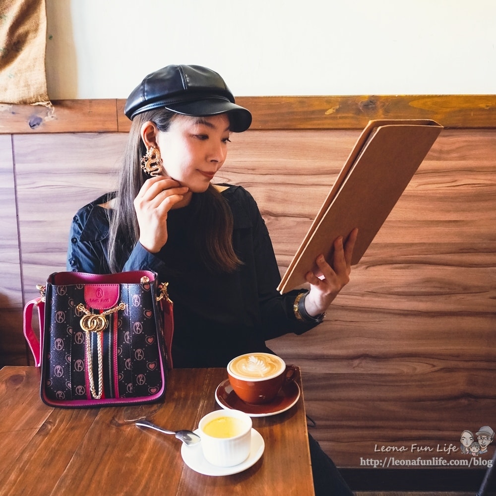 20251027_-124 20251027_-124