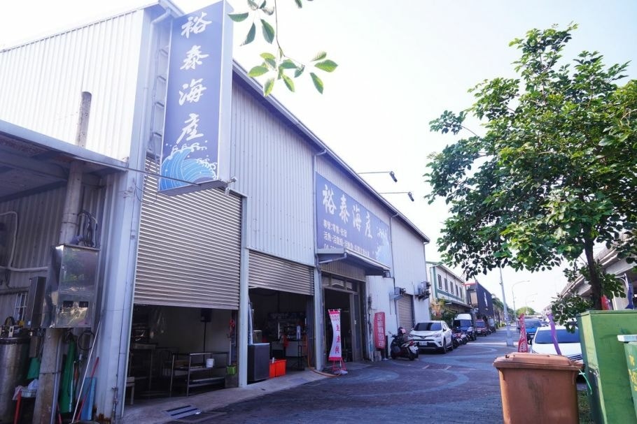 20251027_-199 20251027_-199