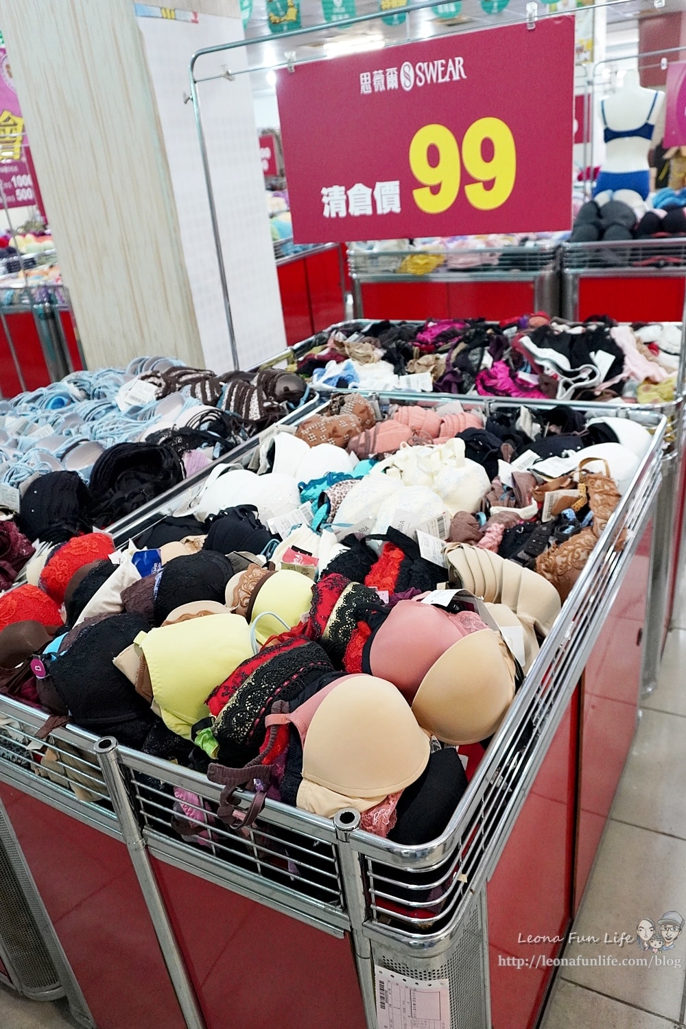 20251027_-186 20251027_-186