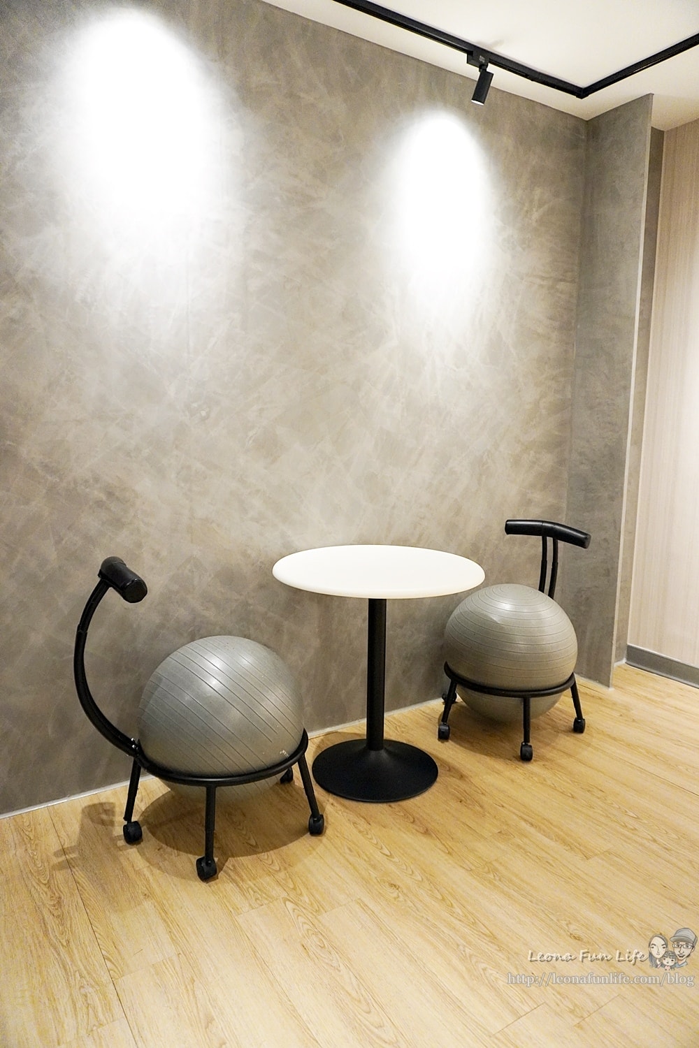 20251027_-362 20251027_-362