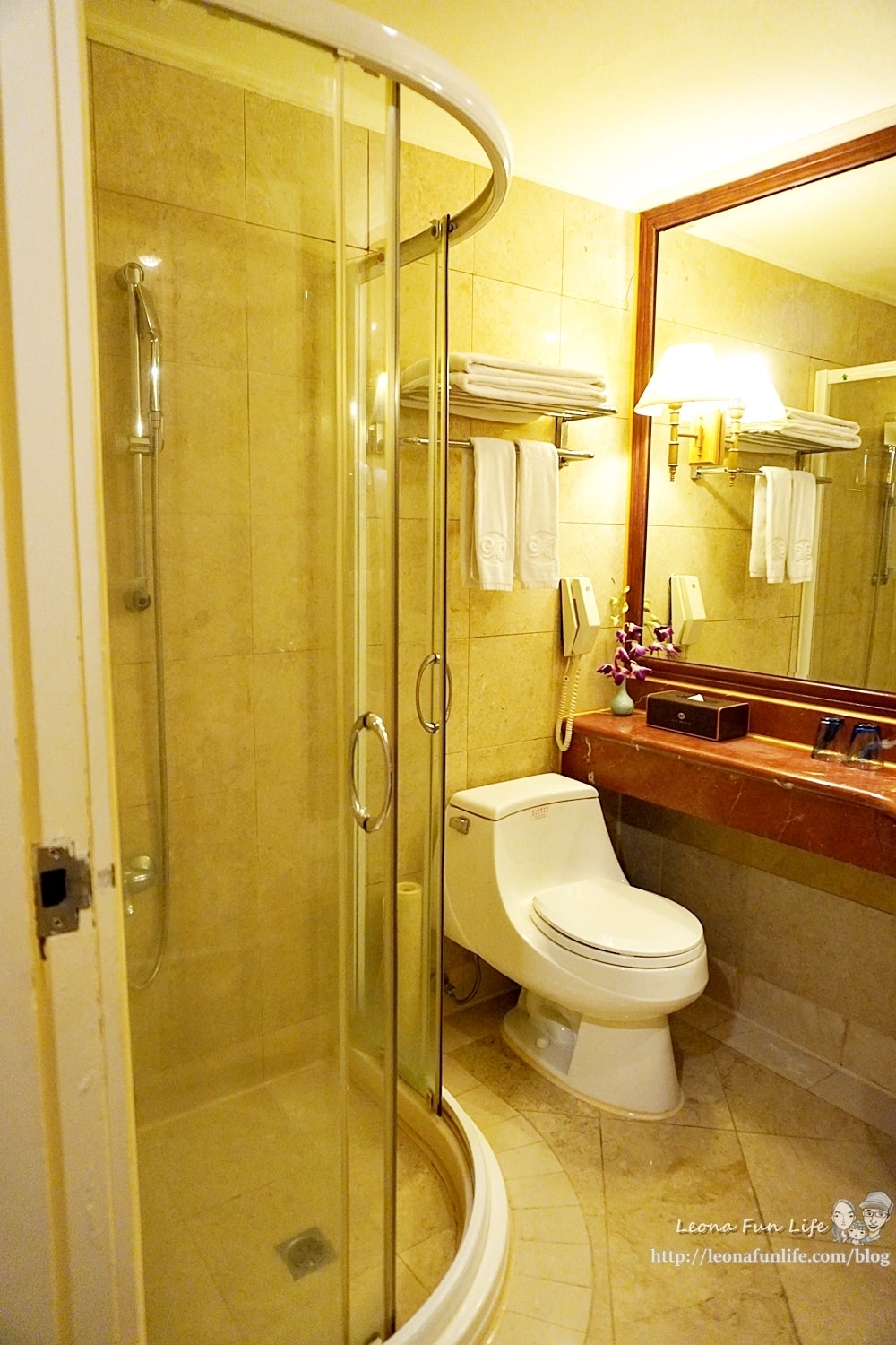 20251027_-204 20251027_-204