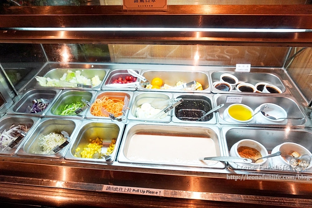 20251027_-214 20251027_-214