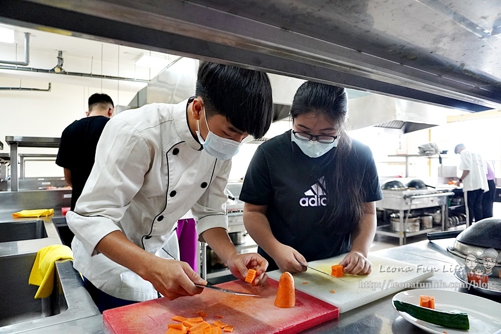 20251027_-349 20251027_-349