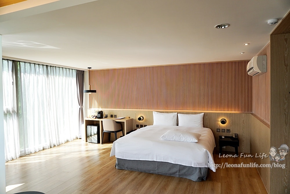 20251027_-425 20251027_-425