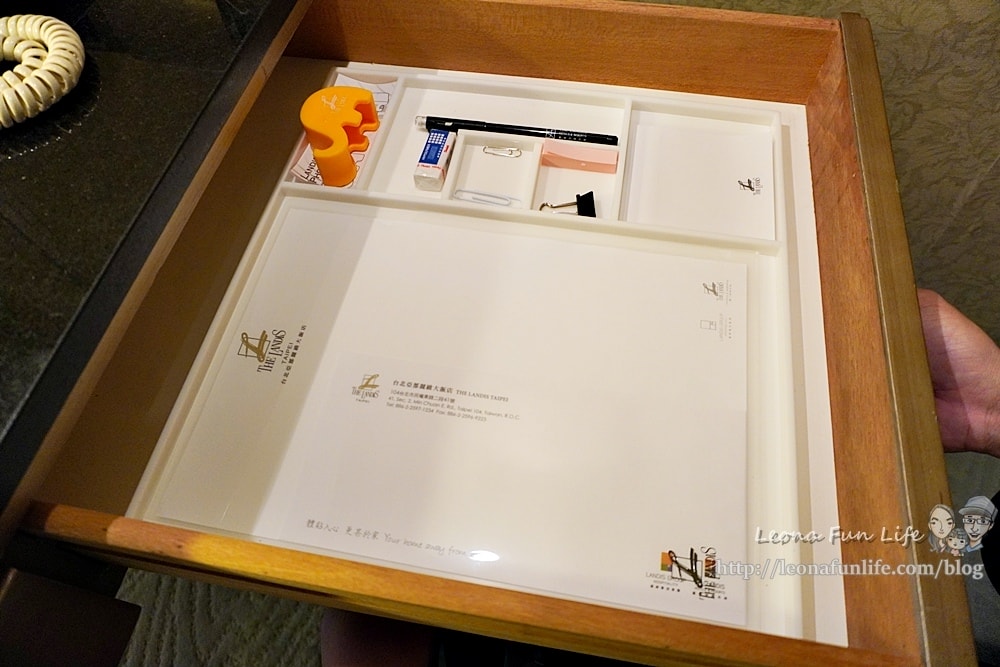 20251027_-115 20251027_-115