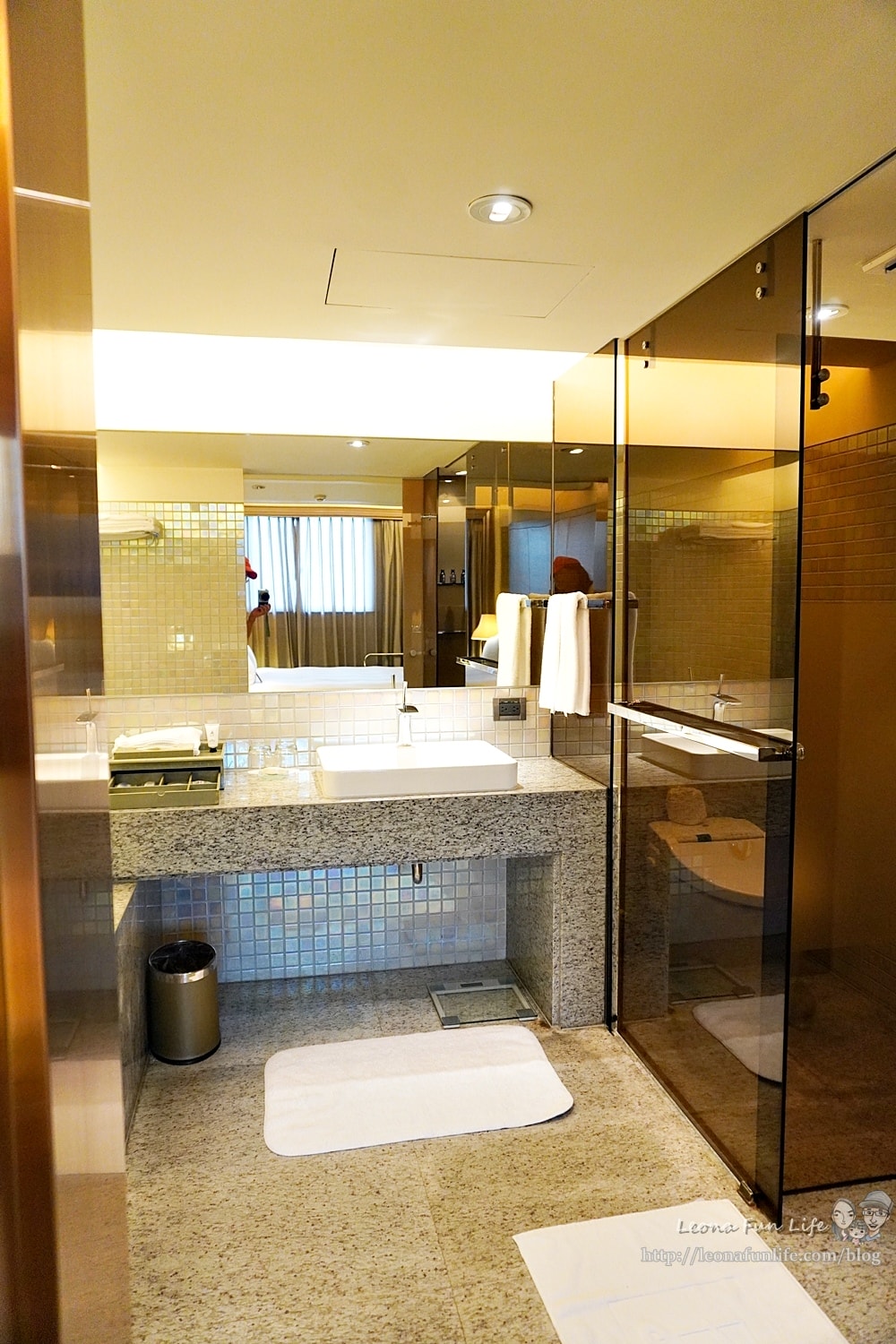 20251027_-126 20251027_-126