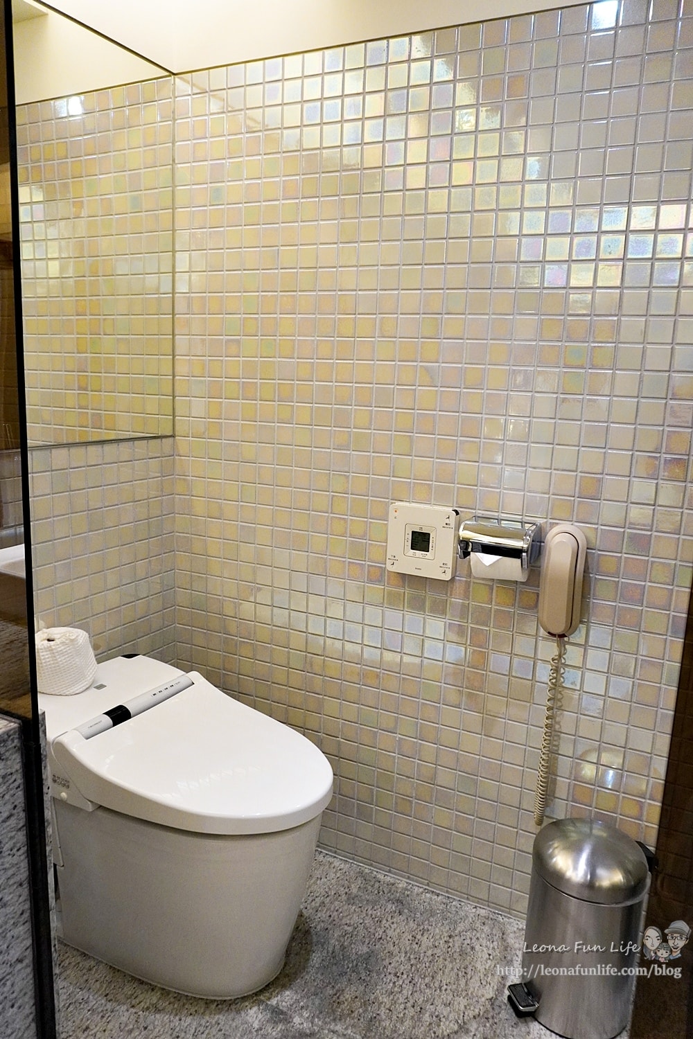 20251027_-131 20251027_-131