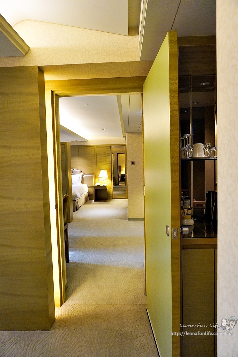 20251027_-138 20251027_-138