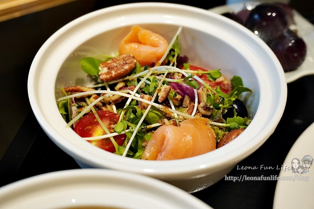 20251027_-157 20251027_-157