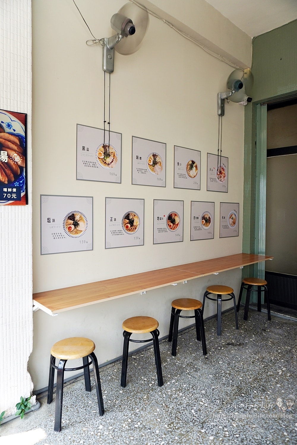 20251027_-217 20251027_-217