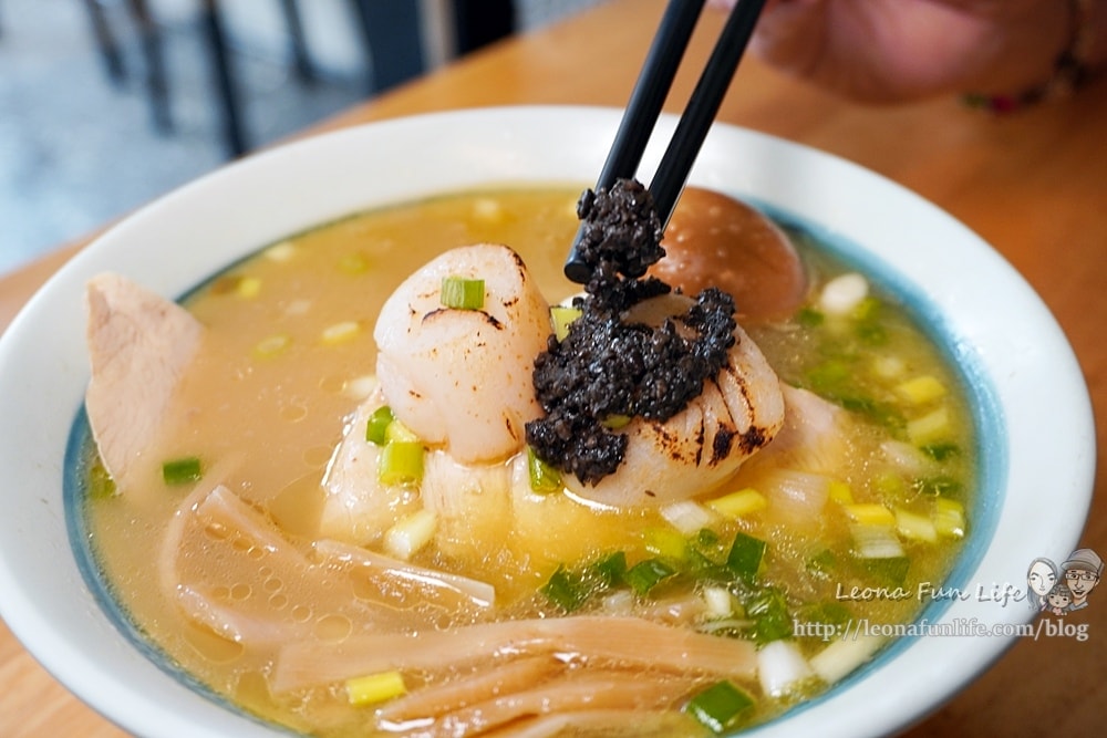 20251027_-232 20251027_-232