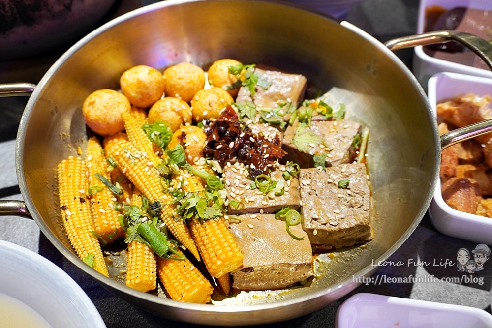 20251027_-307 20251027_-307