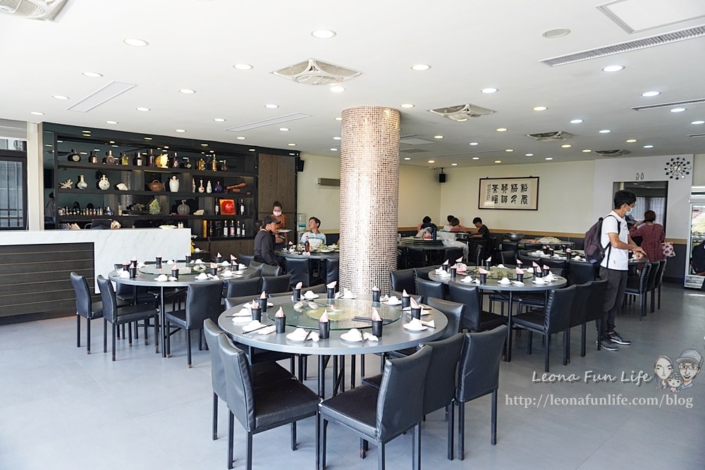 20251027_-425 20251027_-425