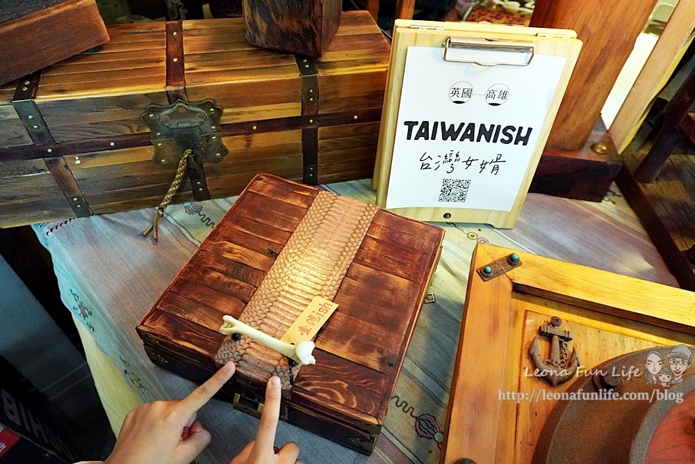 20251027_-175 20251027_-175