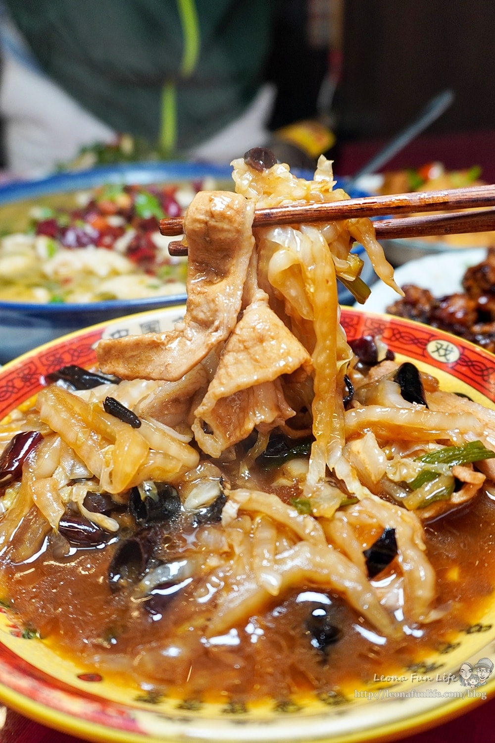 20251027_-25 20251027_-25