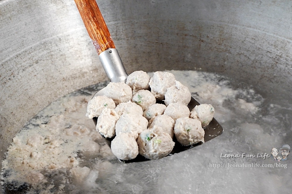 20251027_-403 20251027_-403