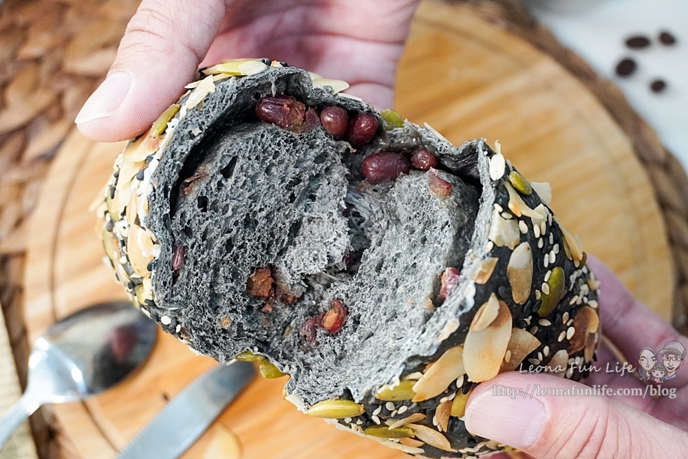 20251027_-138 20251027_-138