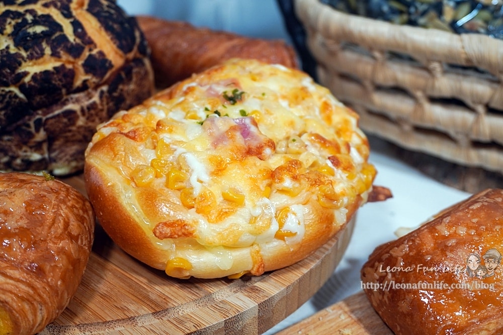 20251027_-158 20251027_-158