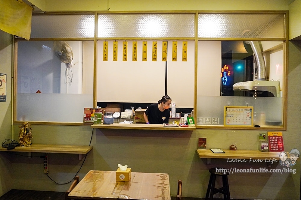 20251027_-177 20251027_-177