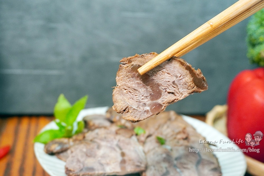 20251027_-296 20251027_-296