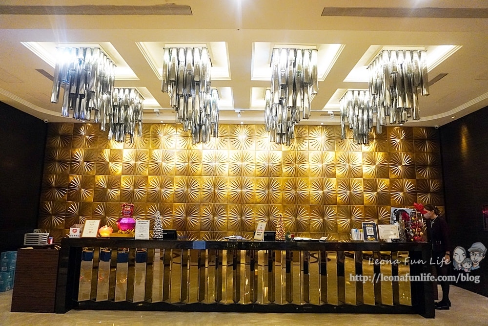 20251027_-164 20251027_-164