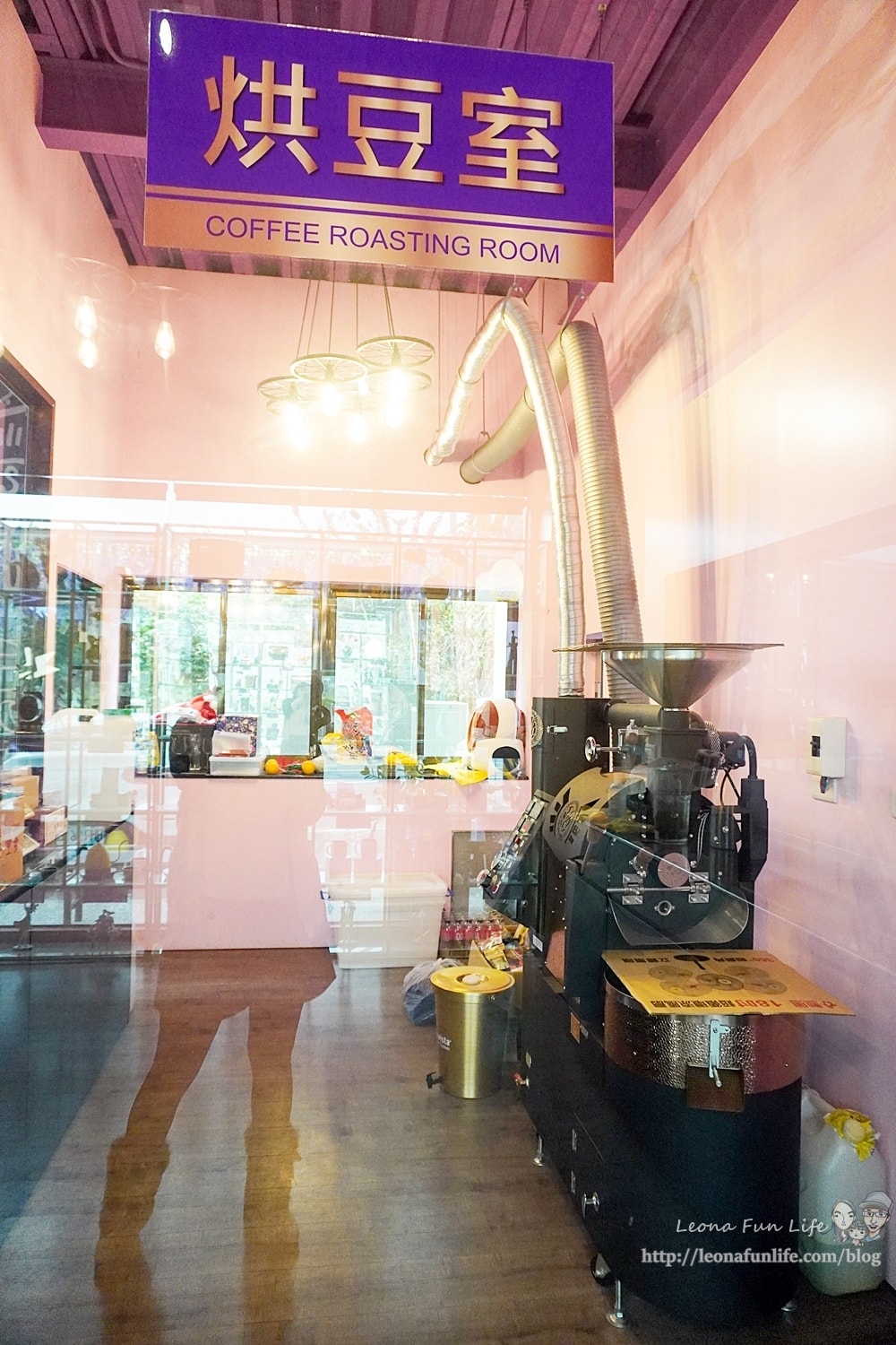 20251027_-481 20251027_-481