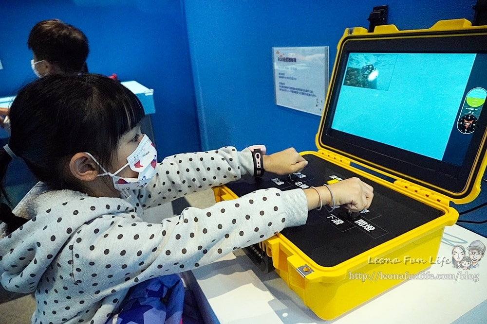 20251027_-561 20251027_-561