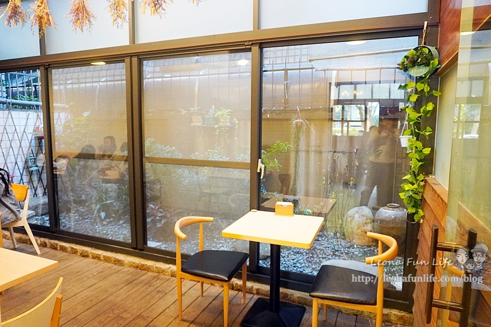 20251027_-95 20251027_-95