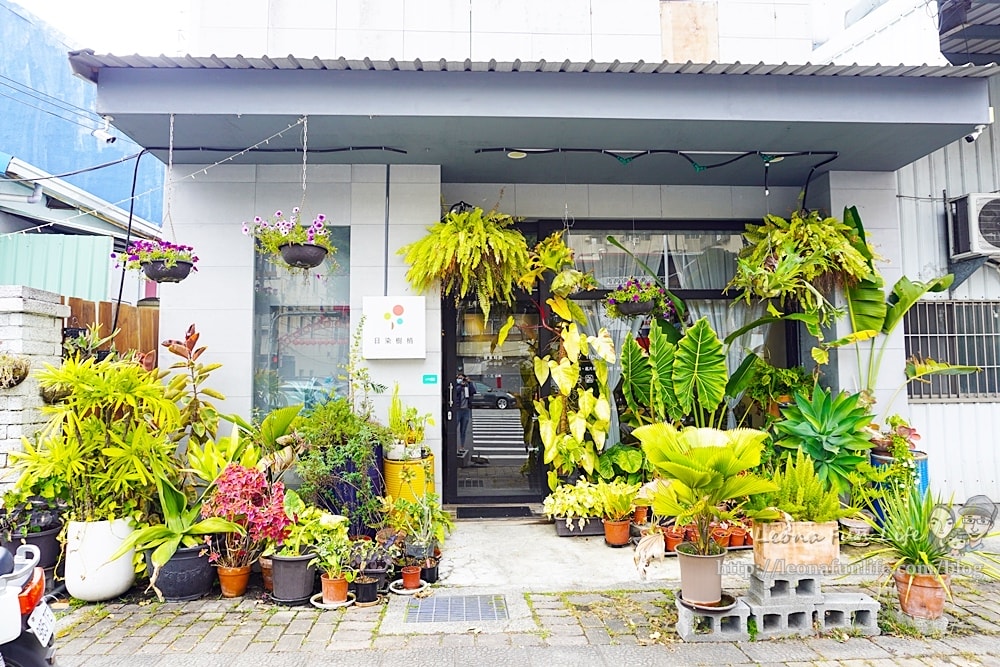 20251027_-136 20251027_-136