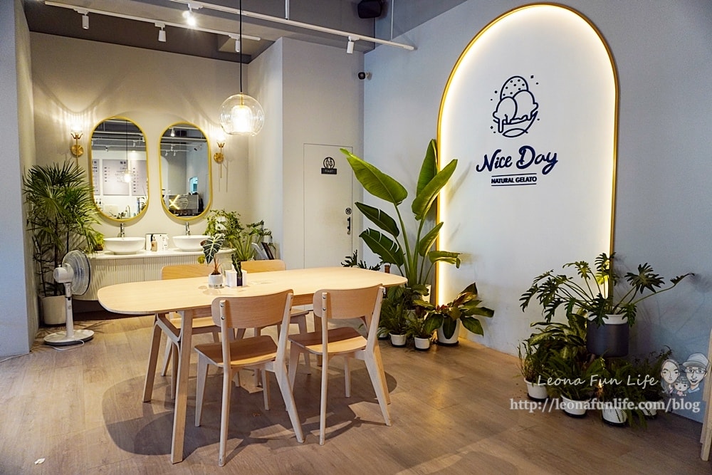 20251027_-317 20251027_-317