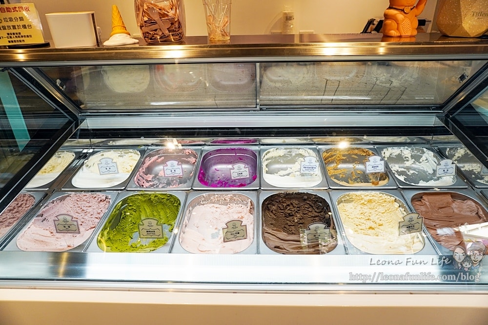 20251027_-320 20251027_-320