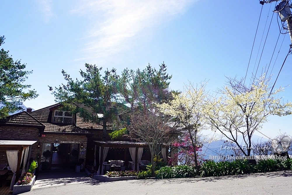 20251027_-585 20251027_-585