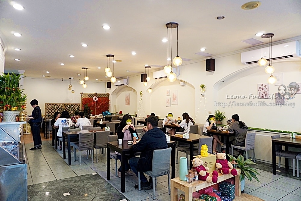 20251027_-192 20251027_-192