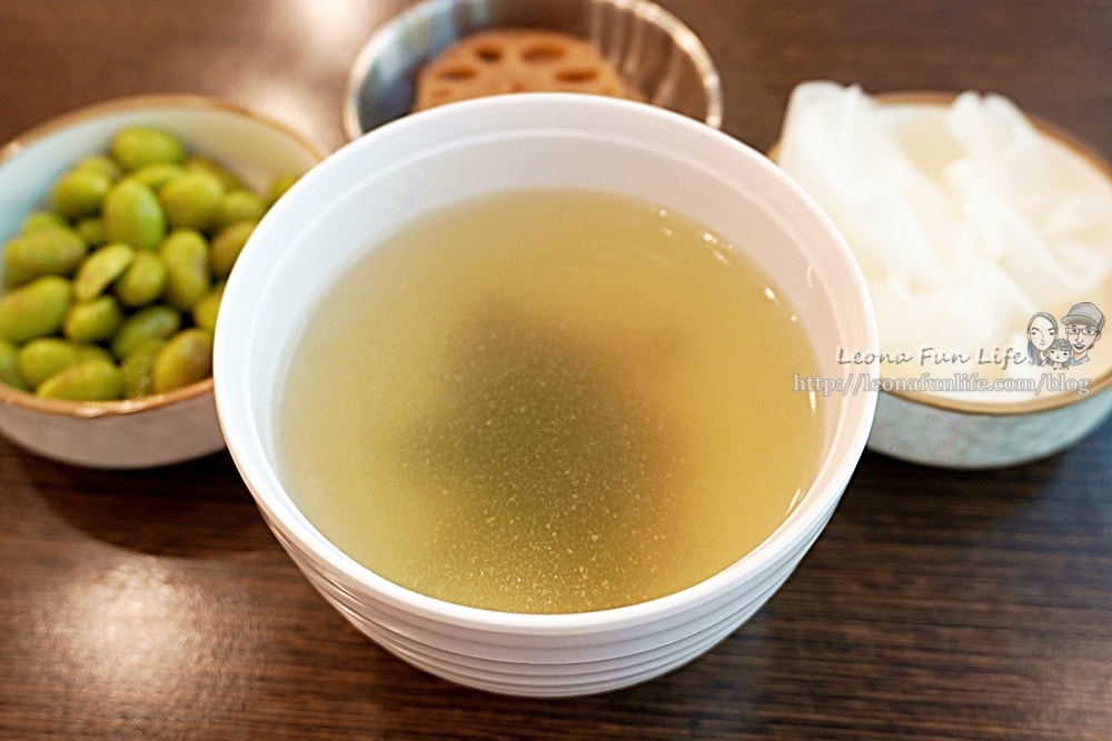 20251027_-199 20251027_-199