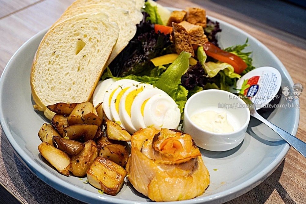 20251027_-633 20251027_-633