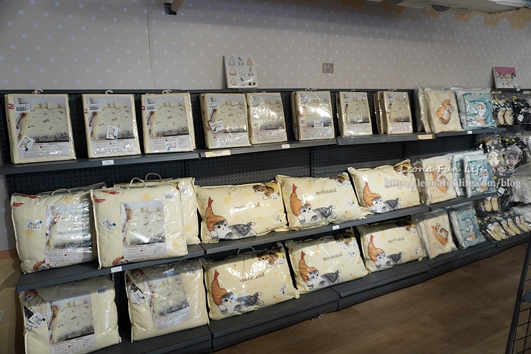 20251027_-156 20251027_-156