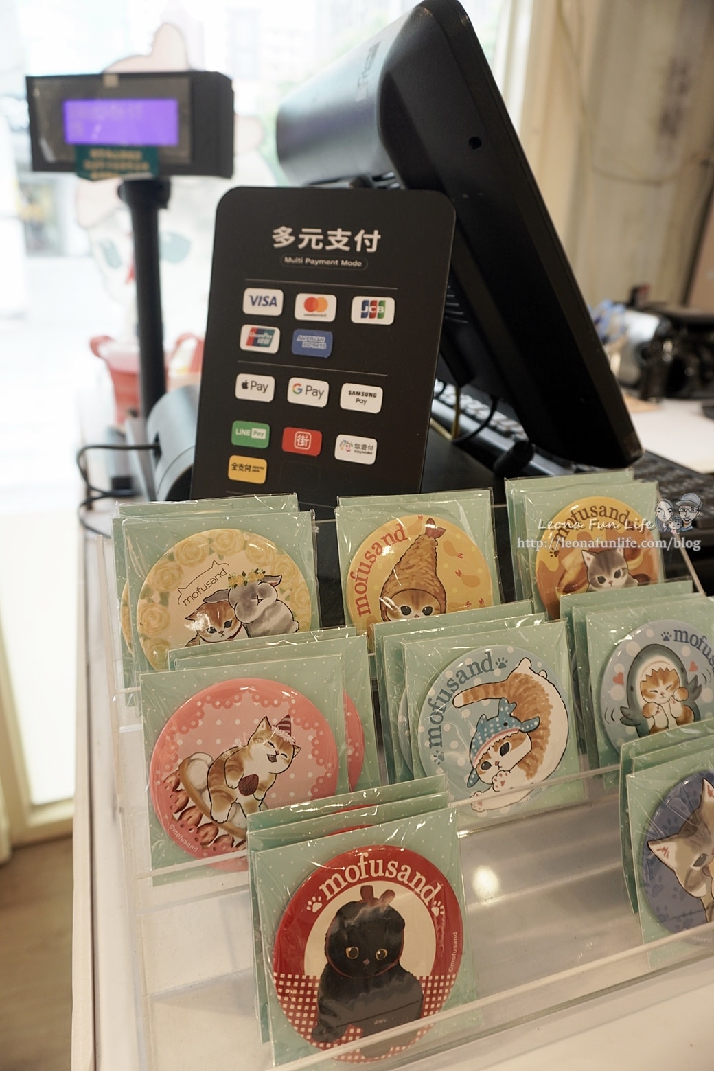 20251027_-176 20251027_-176