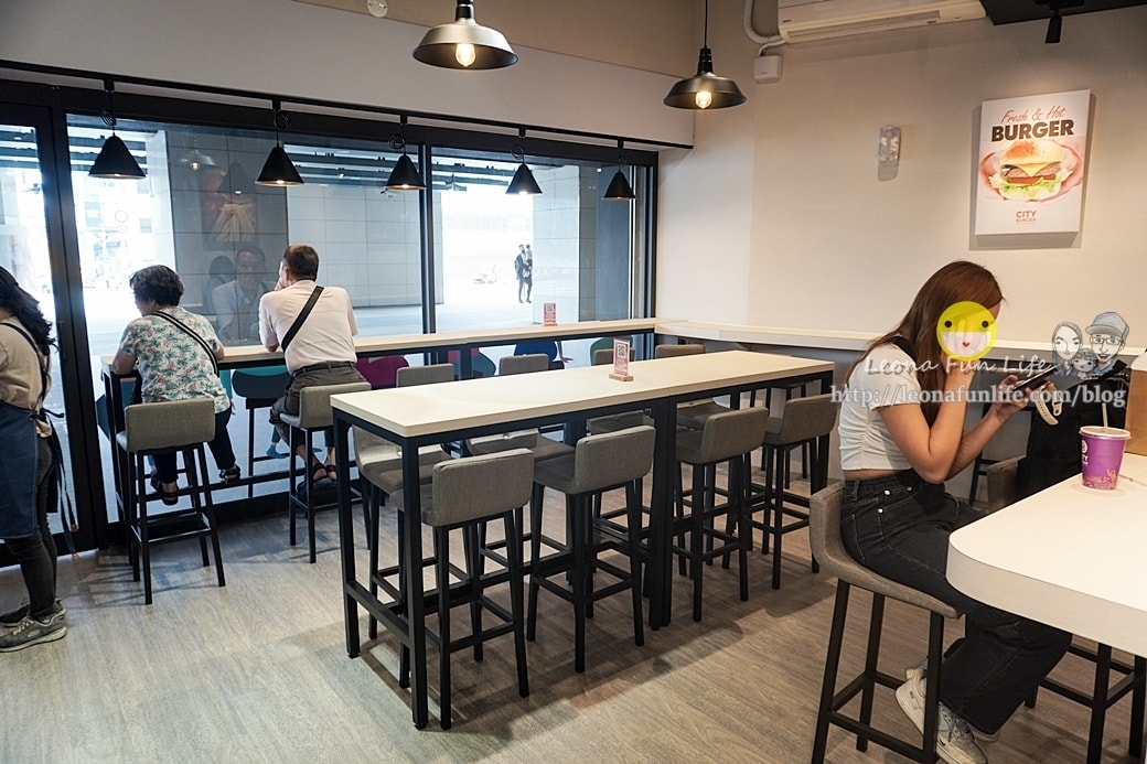 20251027_-98 20251027_-98