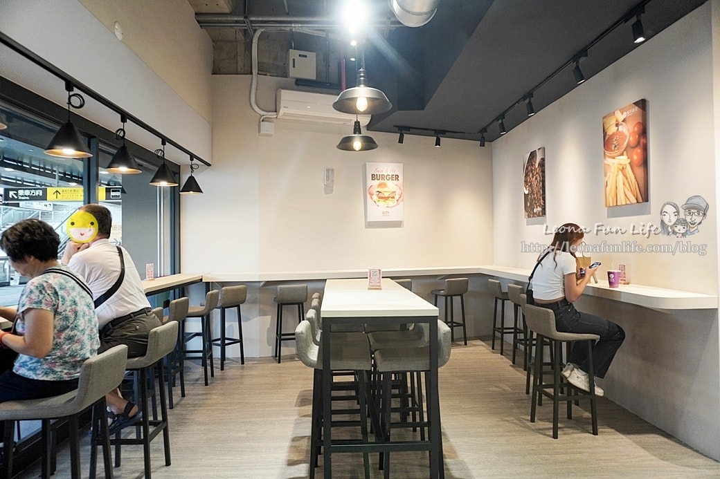 20251027_-99 20251027_-99