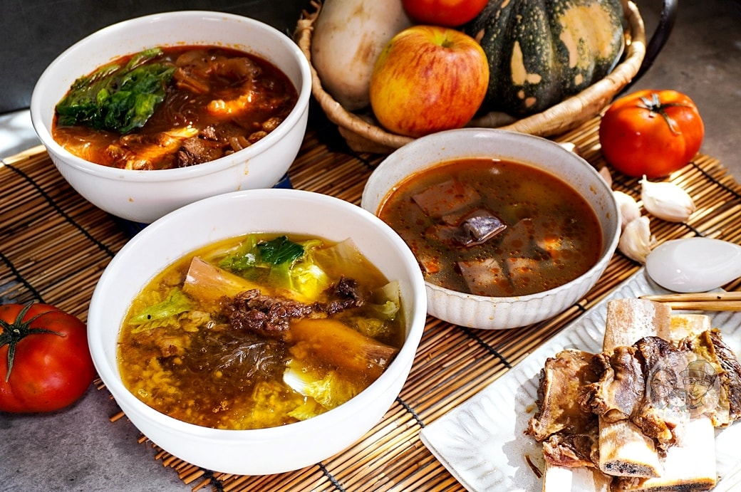 20251027_-440 20251027_-440