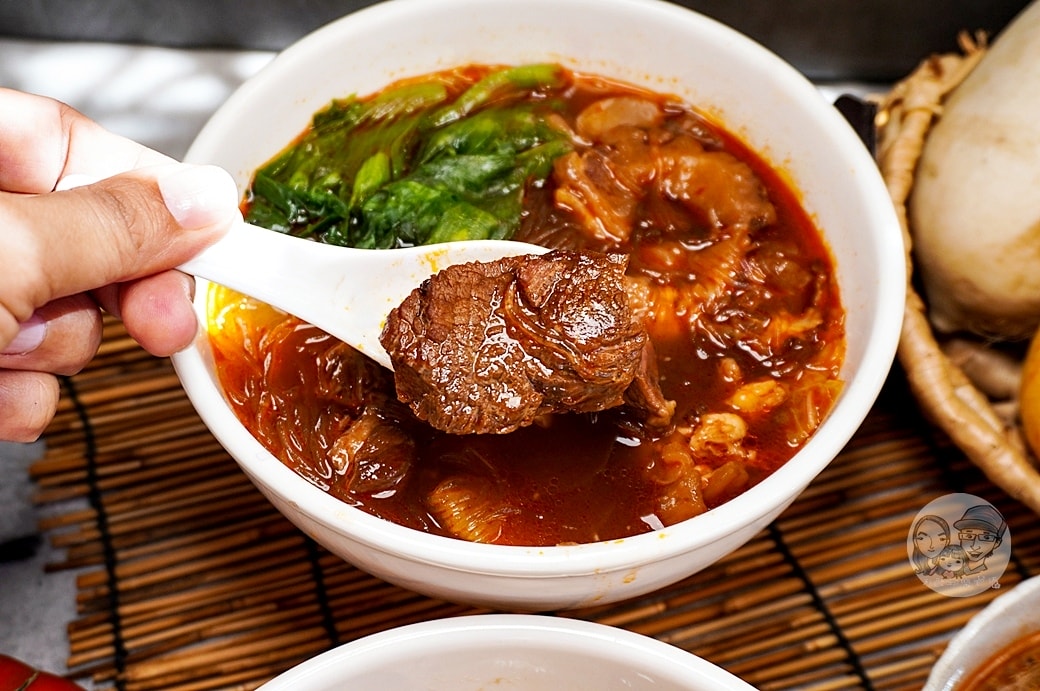 20251027_-445 20251027_-445