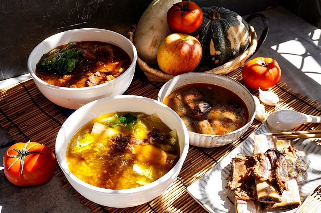 20251027_-453 20251027_-453