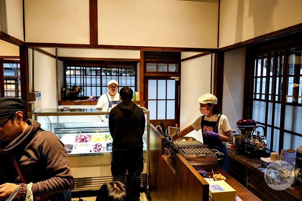 20251027_-651 20251027_-651