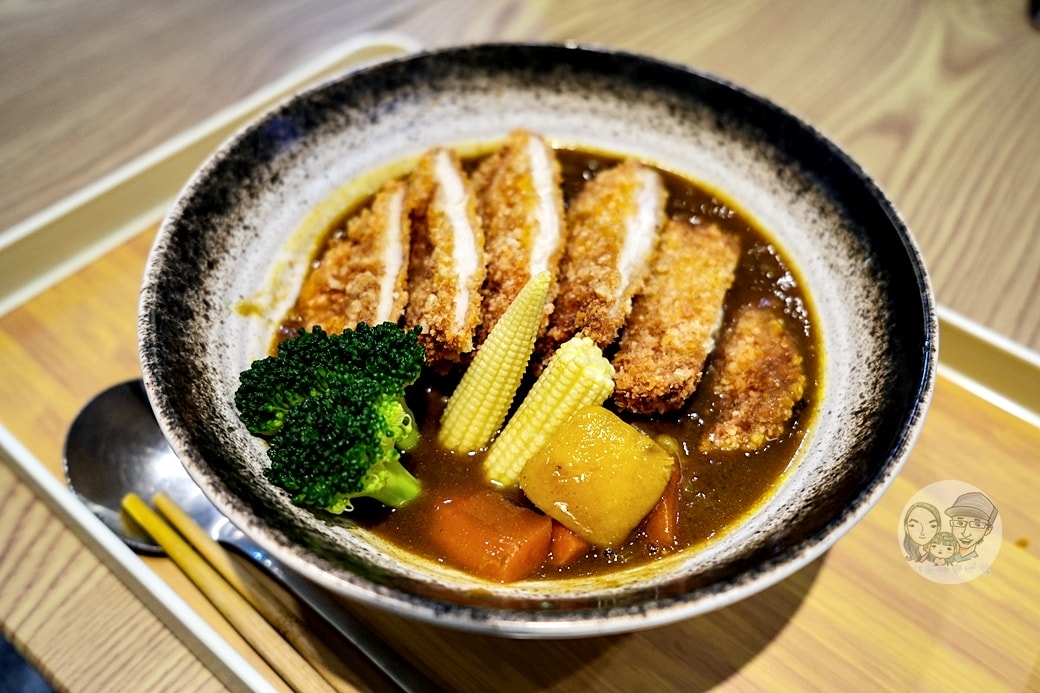 20251027_-185 20251027_-185